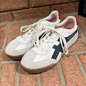 Skechers White and Navy Sneakers